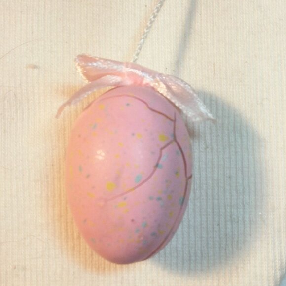 Happy Easter Bunny Wall Hanging Decoration Eggs Pink Bow - Picture 10 of 10